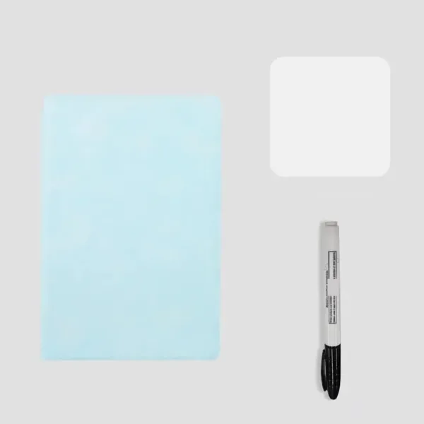 Tableau menu semaine effaçable bleu ciel avec marqueur et chiffon effaçable.